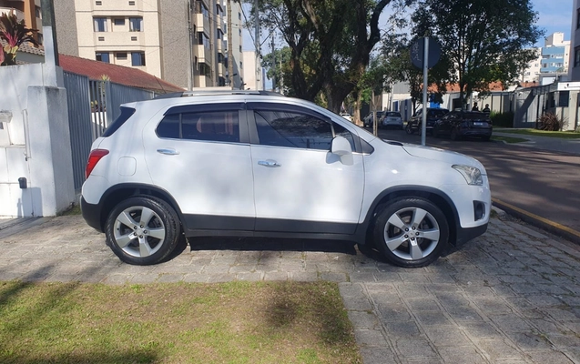 imagem-https://www.socarrao.com.br/sc-vehicle-images-prod/2007305/1780927385783-V2hhdHNBcHAgSW1hZ2UgMjAyNi0wNi0wOCBhdCAxMC4xOC41MC5qcGVn.jpeg