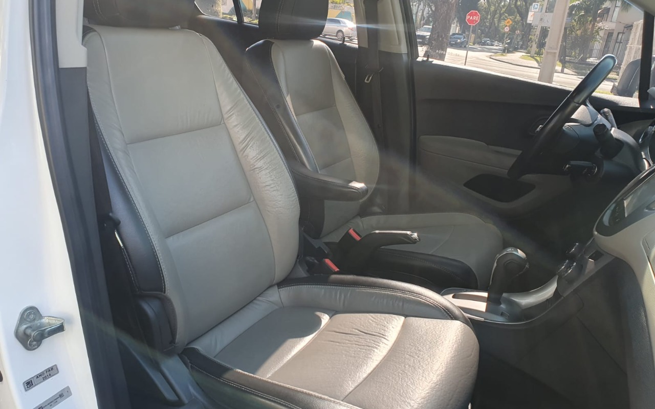 imagem-https://www.socarrao.com.br/sc-vehicle-images-prod/2007305/1780927386022-V2hhdHNBcHAgSW1hZ2UgMjAyNi0wNi0wOCBhdCAxMC4xOS40MiAoMSkuanBlZw.jpeg