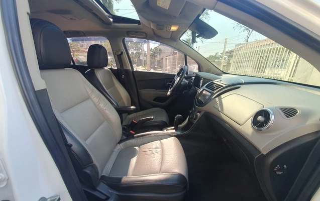 imagem-https://www.socarrao.com.br/sc-vehicle-images-prod/2007305/1780927386230-V2hhdHNBcHAgSW1hZ2UgMjAyNi0wNi0wOCBhdCAxMC4xOS40MiAoMikuanBlZw.jpeg