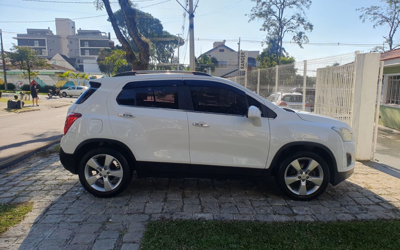 imagem-https://www.socarrao.com.br/sc-vehicle-images-prod/2007305/1780927386372-V2hhdHNBcHAgSW1hZ2UgMjAyNi0wNi0wOCBhdCAxMC4xOS40MyAoMykuanBlZw.jpeg