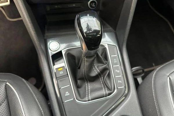 imagem-https://www.socarrao.com.br/sc-vehicle-images-prod/2007476/1788542720187-8164284_6_B_87c33575c3.jpeg