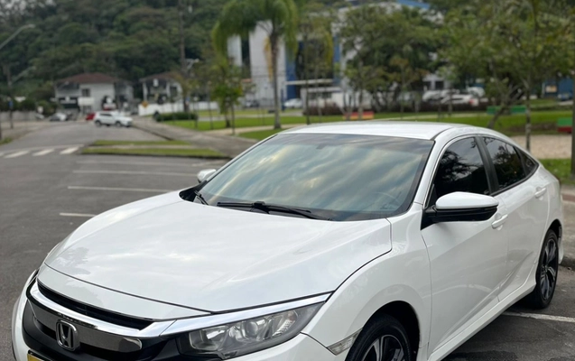 imagem-https://www.socarrao.com.br/sc-vehicle-images-prod/2008247/1780934063021-SU1HLTIwMjYwNjA0LVdBMDA2NC5qcGc.jpg