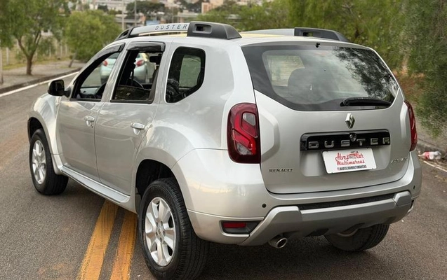 imagem-https://www.socarrao.com.br/sc-vehicle-images-prod/2008266/1789387848827-8162064_6_B_ac44a060d6.jpeg