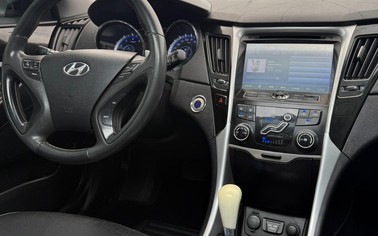 imagem-https://www.socarrao.com.br/sc-vehicle-images-prod/2008342/1780934682654-bW90aW9uX3Bob3RvXzgxNzk0NDIzOTU1NjA3MjQ2MTAuanBn.jpg