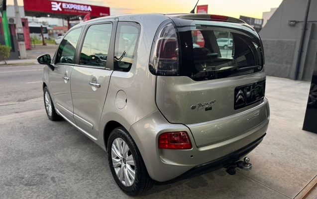 imagem-https://www.socarrao.com.br/sc-vehicle-images-prod/2008390/1790271009877-gb-82dbfc7.jpeg
