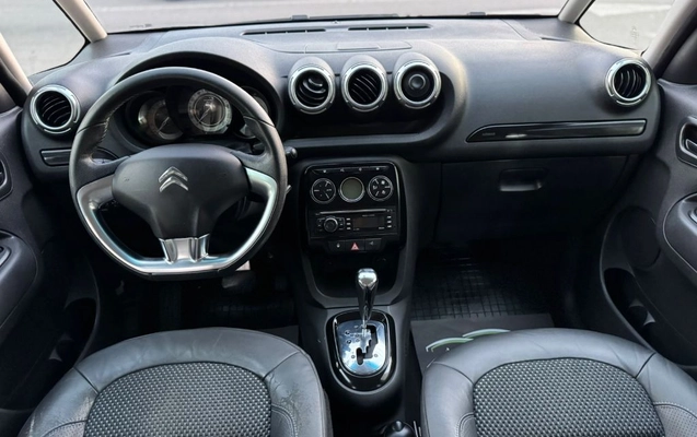 imagem-https://www.socarrao.com.br/sc-vehicle-images-prod/2008390/1790271009885-gb-e703aad.jpeg
