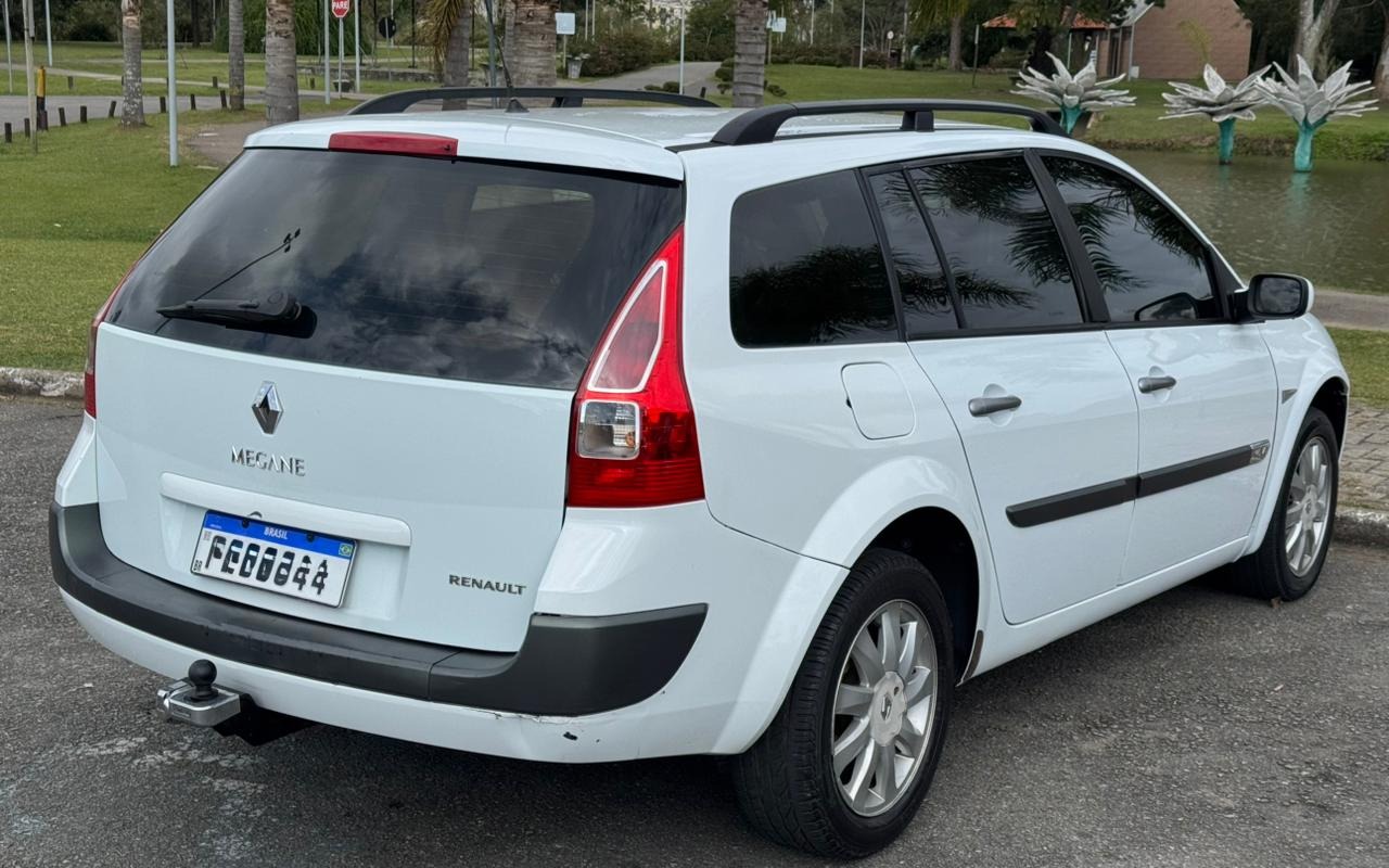 imagem-https://www.socarrao.com.br/sc-vehicle-images-prod/2008600/1780935984926-V2hhdHNBcHAgSW1hZ2UgMjAyNi0wNi0wOCBhdCAxMy4yNC4zNiAoMSkuanBlZw.jpeg