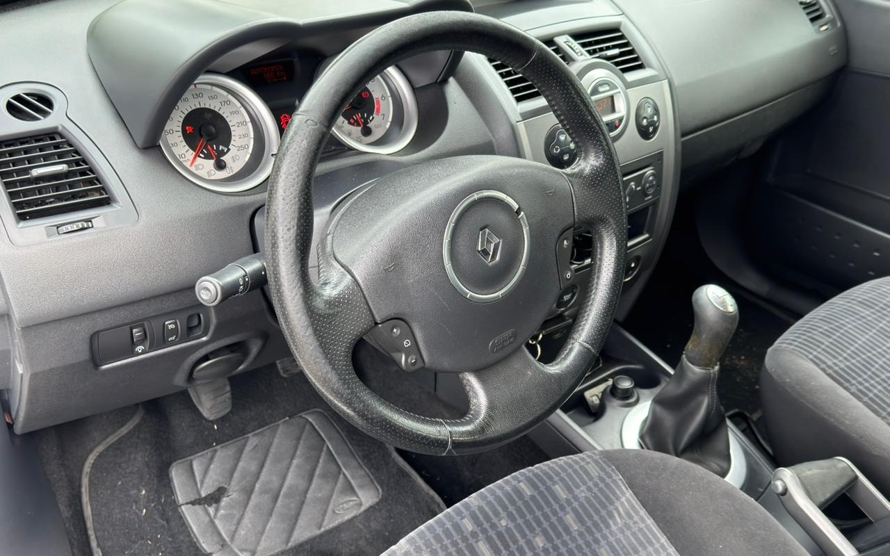 imagem-https://www.socarrao.com.br/sc-vehicle-images-prod/2008600/1780935986744-V2hhdHNBcHAgSW1hZ2UgMjAyNi0wNi0wOCBhdCAxMy4yNC40MC5qcGVn.jpeg