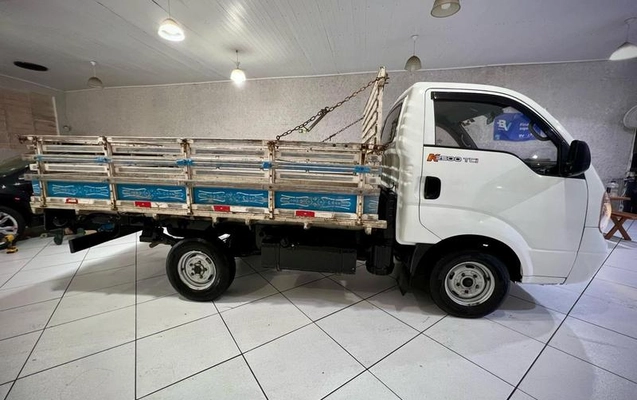 imagem-https://www.socarrao.com.br/sc-vehicle-images-prod/2009437/1788467887422-6727921_1_B_b5b6f17a0e.jpeg