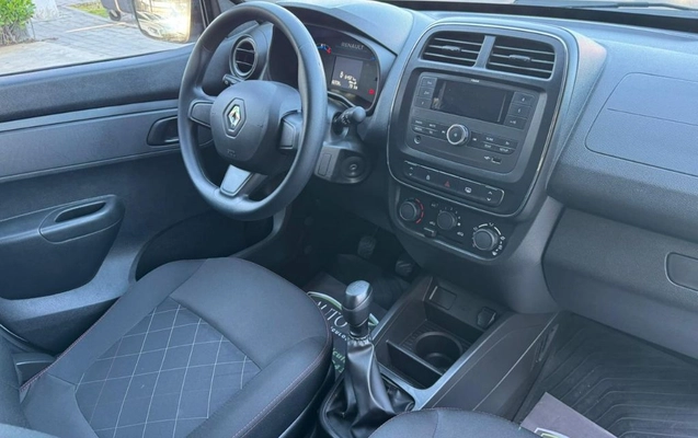 imagem-https://www.socarrao.com.br/sc-vehicle-images-prod/2009633/1785440000880-gb-35a8ef7.jpeg