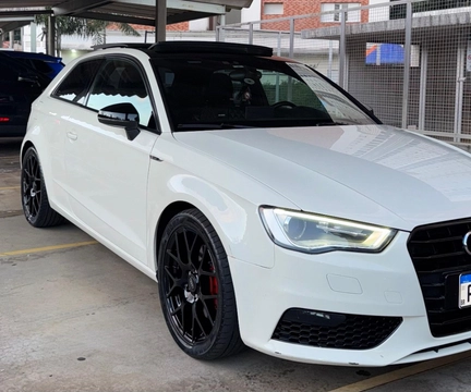 Audi A1 2013 Branco — foto 1 de 3