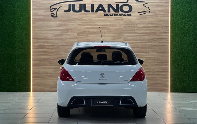 imagem-https://www.socarrao.com.br/sc-vehicle-images-prod/2010276/1783617984260-44W3r8eP4pDODX34ZOSGZrJCvBa72Nlt.jpg