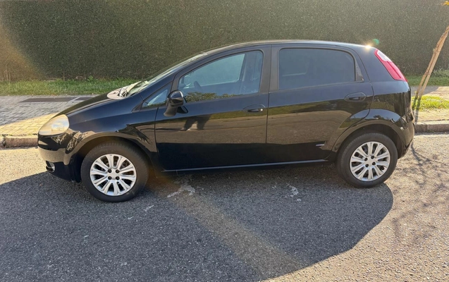 imagem-https://www.socarrao.com.br/sc-vehicle-images-prod/2010288/1780942181026-NC5qcGVn.jpeg