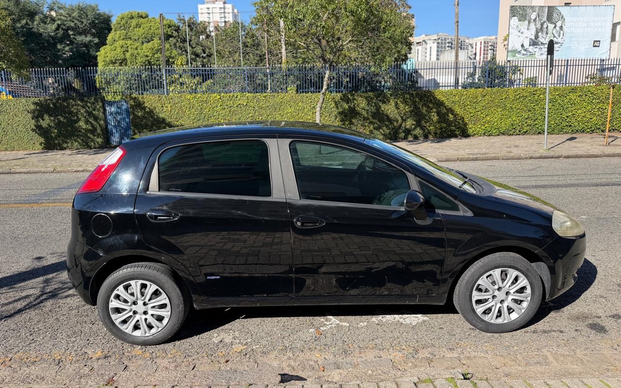 imagem-https://www.socarrao.com.br/sc-vehicle-images-prod/2010288/1780942181142-NS5qcGVn.jpeg