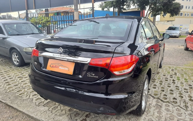 imagem-https://www.socarrao.com.br/sc-vehicle-images-prod/2010651/1780943449742-V2hhdHNBcHAgSW1hZ2UgMjAyNi0wNi0wOCBhdCAxNS4xNy40NSAoMykuanBlZw.jpeg