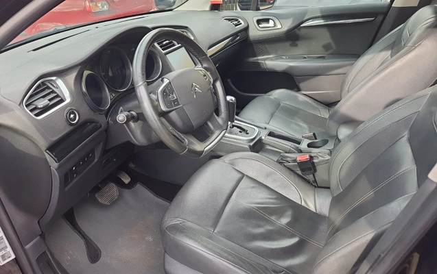 imagem-https://www.socarrao.com.br/sc-vehicle-images-prod/2010651/1780943450137-V2hhdHNBcHAgSW1hZ2UgMjAyNi0wNi0wOCBhdCAxNS4xNy40NS5qcGVn.jpeg