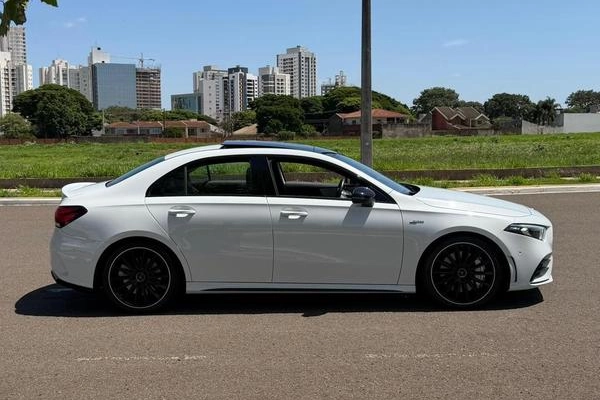 imagem-https://www.socarrao.com.br/sc-vehicle-images-prod/2010873/1781024425581-7998194_4_B_48c0b4a22f.jpeg