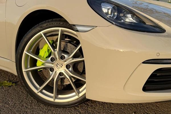 imagem-https://www.socarrao.com.br/sc-vehicle-images-prod/2010876/1781029029888-8131403_8_B_5b7b3f242c.jpeg