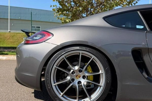 imagem-https://www.socarrao.com.br/sc-vehicle-images-prod/2010878/1780944276342-8064112_6_B_0306e771a9.jpeg