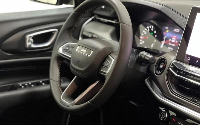 imagem-https://www.socarrao.com.br/sc-vehicle-images-prod/2010892/1780944494961-8017986_14_B_aed0ecb9dd.jpeg