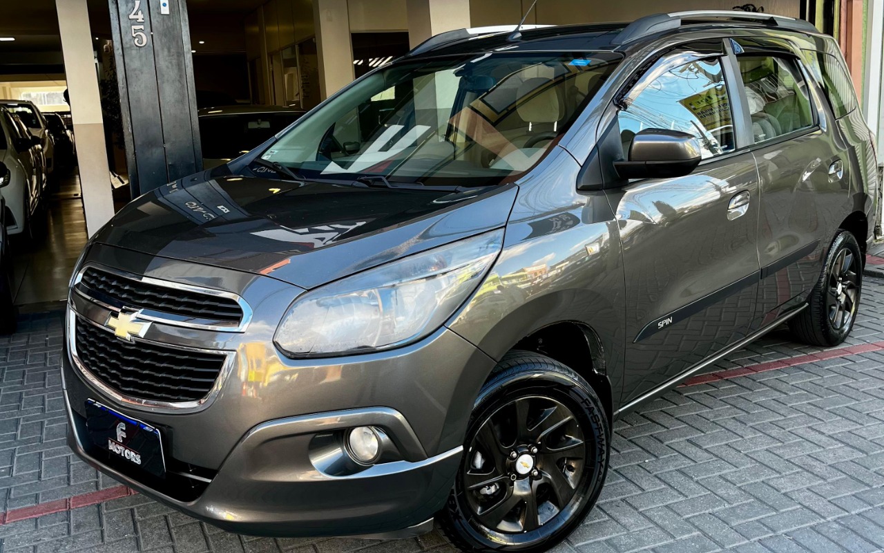 Chevrolet Spin LTZ 1.8 8V Econo.Flex 5p Mec. na cor Cinza em Curitiba / PR - 2010917