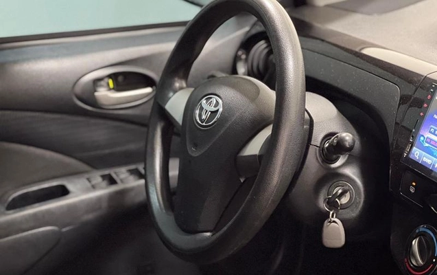 imagem-https://www.socarrao.com.br/sc-vehicle-images-prod/2010926/1780944637284-7543484_15_B_89d9d29f21.jpeg