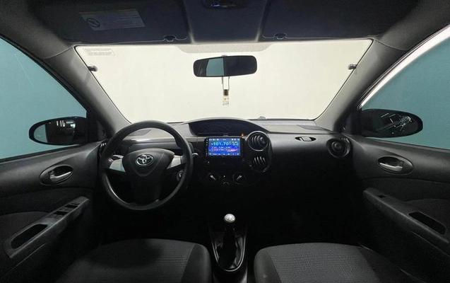 imagem-https://www.socarrao.com.br/sc-vehicle-images-prod/2010926/1780944637286-7543484_13_B_be553d47f6.jpeg