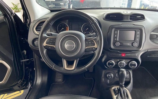 imagem-https://www.socarrao.com.br/sc-vehicle-images-prod/2010995/1789148698684-8166182_14_B_cc128badd6.jpeg