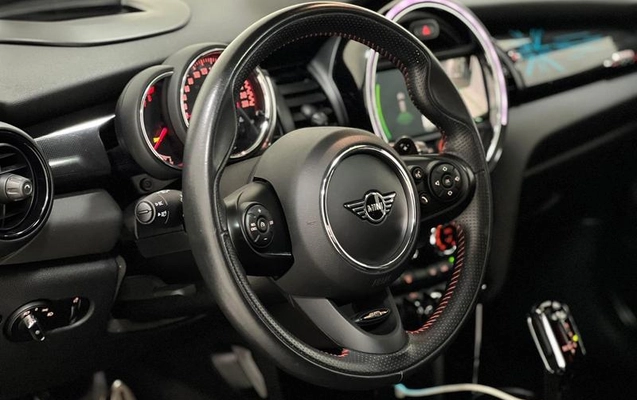 imagem-https://www.socarrao.com.br/sc-vehicle-images-prod/2010996/1781099479109-7920434_15_B_aa6a3c0fa0.jpeg