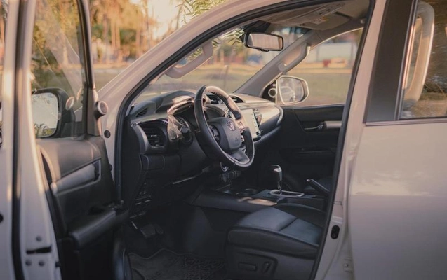 imagem-https://www.socarrao.com.br/sc-vehicle-images-prod/2011000/1781716683399-8110364_11_B_8eda997b4d.jpeg