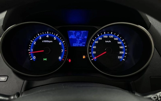 imagem-https://www.socarrao.com.br/sc-vehicle-images-prod/2011006/1780944874229-7907518_5_B_5e1990f52c.jpeg