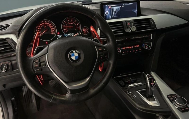 imagem-https://www.socarrao.com.br/sc-vehicle-images-prod/2011099/1791209826057-7805293_13_B_b8ba92e0d6.jpeg