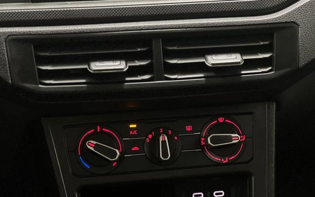 imagem-https://www.socarrao.com.br/sc-vehicle-images-prod/2011105/1780945021620-7977923_7_B_614c7f1b6f.jpeg