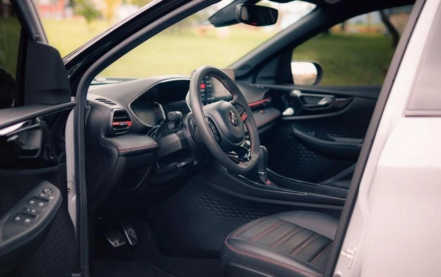 imagem-https://www.socarrao.com.br/sc-vehicle-images-prod/2011106/1780945028062-7613936_11_B_f9aae90ed6.jpeg