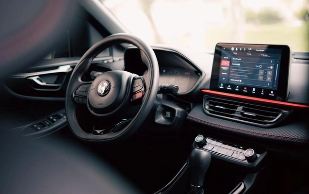 imagem-https://www.socarrao.com.br/sc-vehicle-images-prod/2011106/1780945028063-7613936_16_B_fb906d7399.jpeg