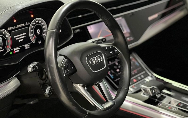 imagem-https://www.socarrao.com.br/sc-vehicle-images-prod/2011107/1781102952491-7783408_18_B_6b1b2ec202.jpeg