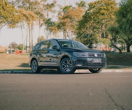 Volkswagen Tiguan 1.4 TSI 16V 150cv 5p 2018 Preto — foto 1 de 3