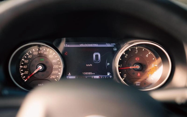 imagem-https://www.socarrao.com.br/sc-vehicle-images-prod/2011222/1780945232379-8079982_18_B_045a4a6549.jpeg