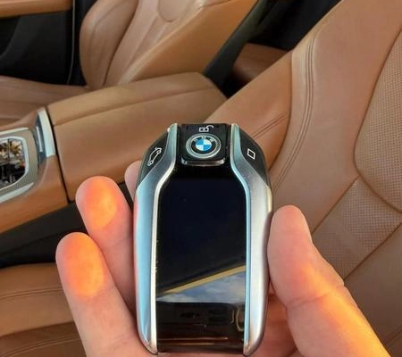 imagem-https://www.socarrao.com.br/sc-vehicle-images-prod/2011249/1780945353366-8077434_4_B_1bb82627e1.jpeg