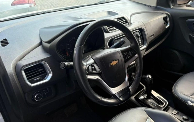 imagem-https://www.socarrao.com.br/sc-vehicle-images-prod/2011264/1780945412674-NzkyNzE5NF8xX0JfOTEyODk0MWQzNS5qcGVn.jpeg