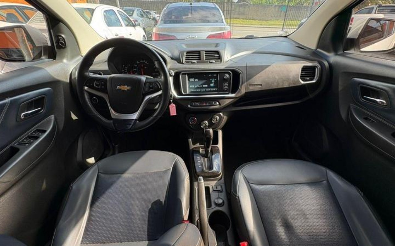 imagem-https://www.socarrao.com.br/sc-vehicle-images-prod/2011264/1780945412807-NzkyNzE5NF8xX0JfOTY5ZTkxZjQ5Yy5qcGVn.jpeg