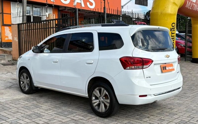 imagem-https://www.socarrao.com.br/sc-vehicle-images-prod/2011264/1780945413559-NzkyNzE5NF8xNF9CX2JkMjJiYWViMjMuanBlZw.jpeg