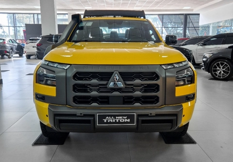 Mitsubishi Triton 2026 Amarelo — foto 1 de 3