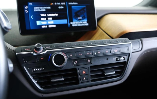 imagem-https://www.socarrao.com.br/sc-vehicle-images-prod/2011516/1788183777000-8154211_9_B_ab2cfc7030.jpeg