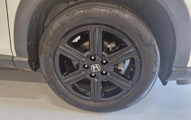 imagem-https://www.socarrao.com.br/sc-vehicle-images-prod/2011521/1788471102060-8166349_7_B_2d5e43e471.jpeg