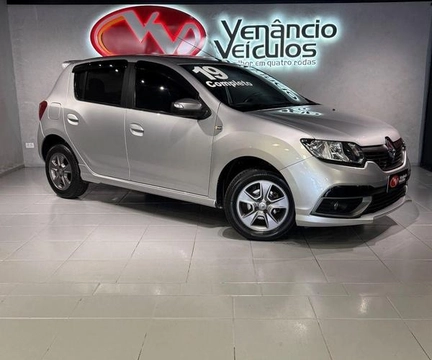 Renault Sandero 2019 Prata — foto 1 de 3