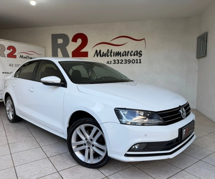 Volkswagen Jetta 2017 Branco — foto 1 de 3