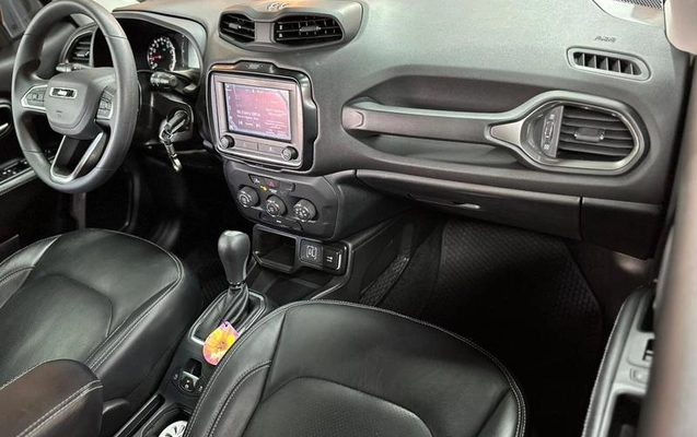imagem-https://www.socarrao.com.br/sc-vehicle-images-prod/2012899/1787249421101-8166635_7_B_0f17a89ce7.jpeg