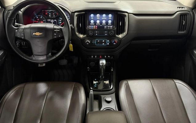 imagem-https://www.socarrao.com.br/sc-vehicle-images-prod/2012909/1780950704256-V2hhdHNBcHAgSW1hZ2UgMjAyNi0wNi0wOCBhdCAxNy4xNS4xOSAoMSkuanBlZw.jpeg