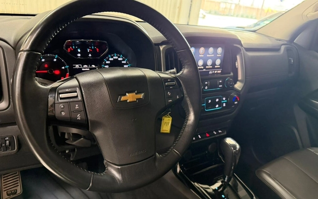 imagem-https://www.socarrao.com.br/sc-vehicle-images-prod/2012909/1780950704674-V2hhdHNBcHAgSW1hZ2UgMjAyNi0wNi0wOCBhdCAxNy4xNS4yMCAoMikuanBlZw.jpeg